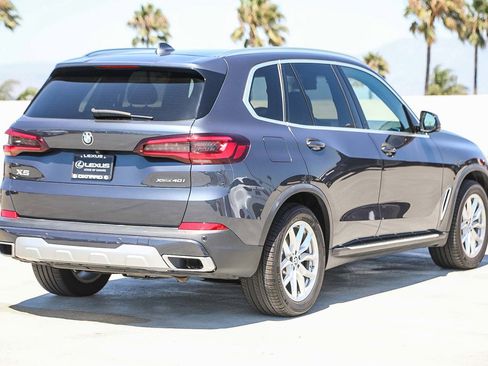 Used 2022 BMW X5 xDrive40i w/ Executive Package image 7