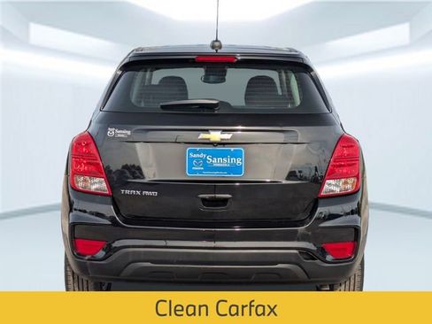 Used 2022 Chevrolet Trax LS image 5