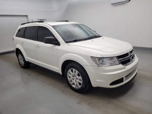 Used 2020 Dodge Journey SE w/ SE Popular Equipment Group FWD image 11