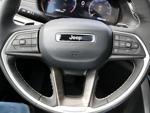 New 2026 Jeep Grand Cherokee L Limited w/ Limited Altitude Package AWD/4WD image 23