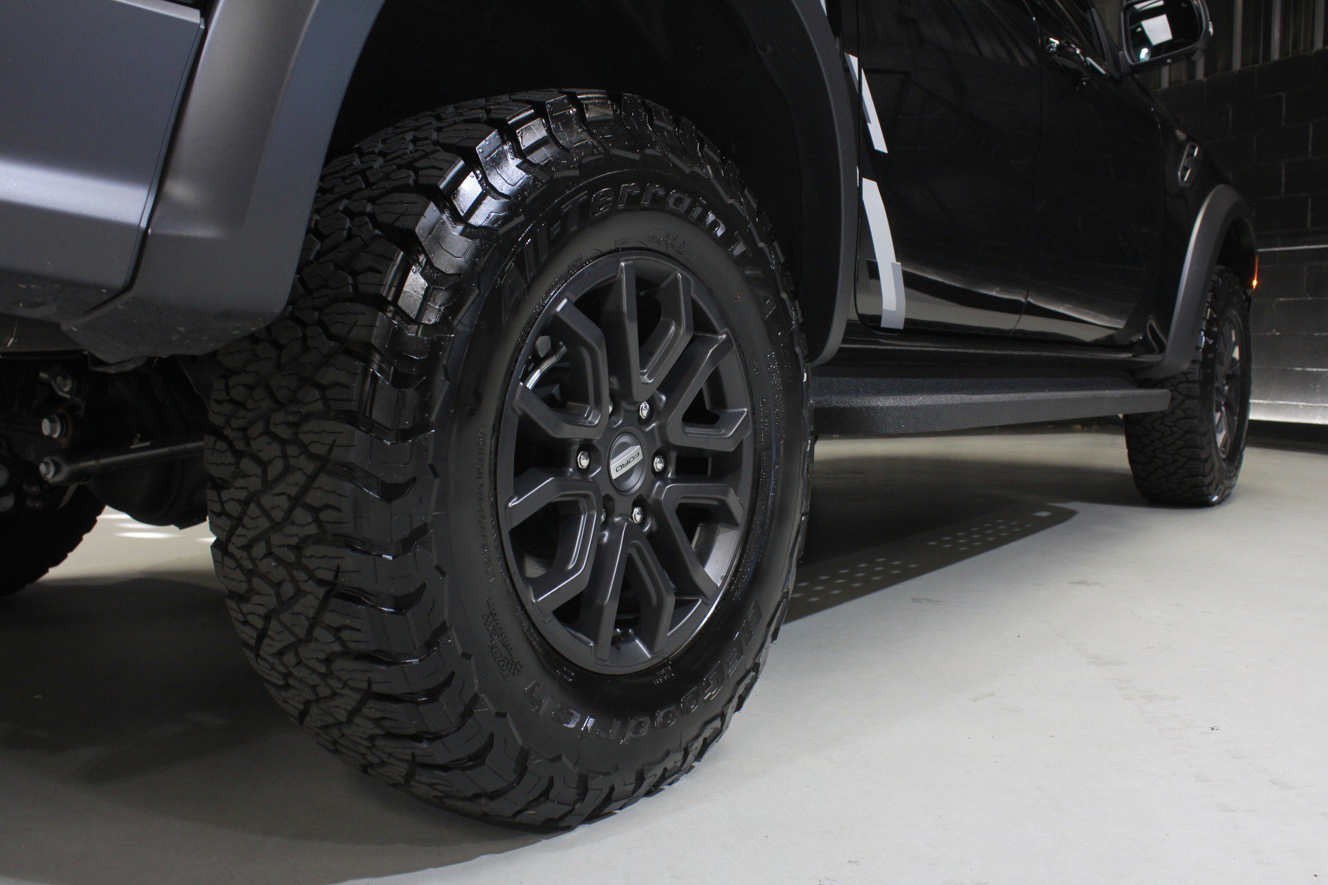 Used 2025 Ford Ranger Raptor AWD/4WD image 29