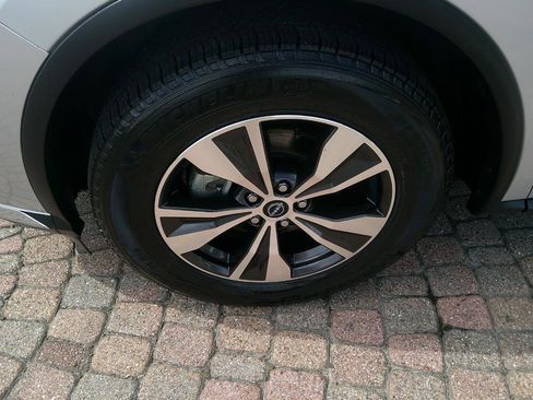 Used 2023 Nissan Murano SV image 7