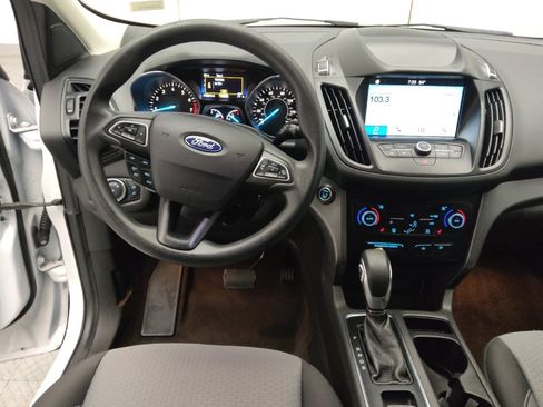 Used 2019 Ford Escape SE image 22