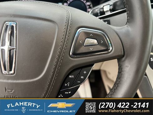 Used 2017 Lincoln MKZ Reserve w/ Technology Package AWD/4WD image 25