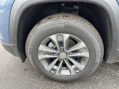 New 2026 Chevrolet Equinox LT w/ Convenience Package II image 10