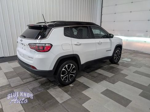 Used 2022 Jeep Compass Limited w/ Sun and Sound Group AWD/4WD image 4