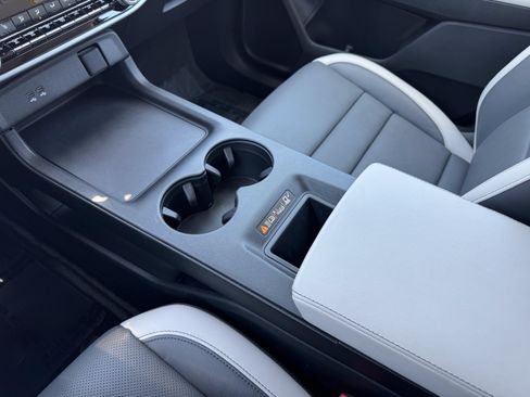 Used 2025 Honda Prologue Elite image 31