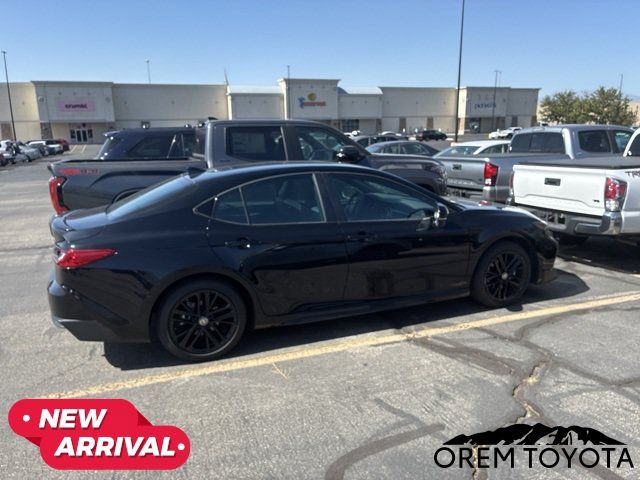 Used 2026 Toyota Camry SE FWD image 8