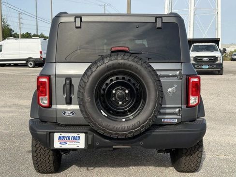 New 2026 Ford Bronco Big Bend w/ Black Diamond Package AWD/4WD image 5