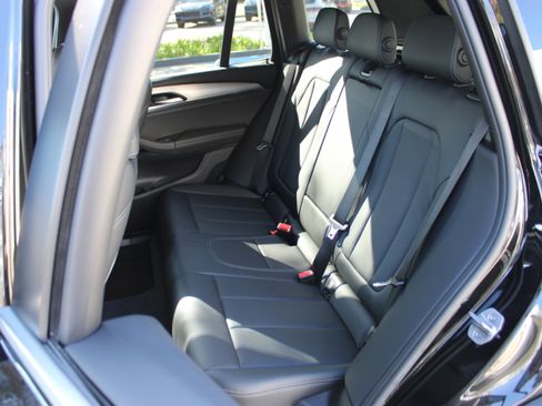 Used 2023 BMW X3 xDrive30i w/ Convenience Package w/ZPA image 24