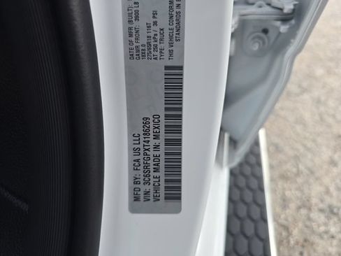 New 2026 RAM 1500 Tradesman AWD/4WD image 27