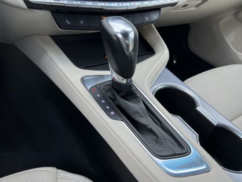 Used 2023 Cadillac CT4 Premium Luxury RWD image 22