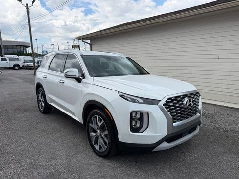 Used 2020 Hyundai Palisade SEL w/ Convenience Package FWD image 3