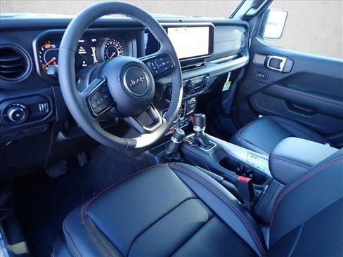 New 2025 Jeep Wrangler Unlimited Rubicon image 10