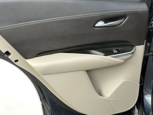 Used 2020 Cadillac XT4 Premium Luxury w/ Driver Awareness Package image 27