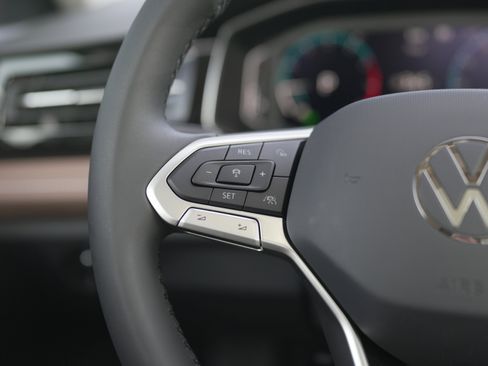 New 2025 Volkswagen Jetta SEL image 19