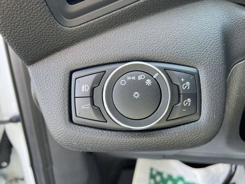 Used 2019 Ford Escape SE image 21