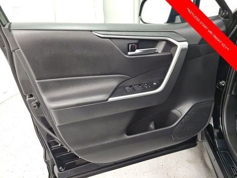Used 2024 Toyota RAV4 SE image 11