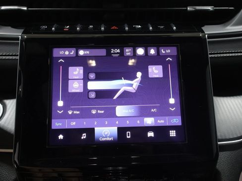 Certified 2025 Jeep Grand Cherokee Altitude AWD/4WD image 33