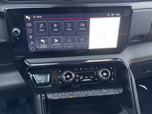 Used 2024 GMC Sierra 1500 AT4 w/ Technology Package image 31