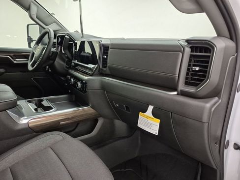 New 2026 Chevrolet Silverado 3500 LT w/ Safety Package image 30