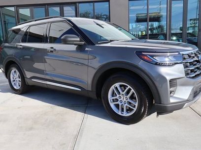 Used 2025 Ford Explorer Active
