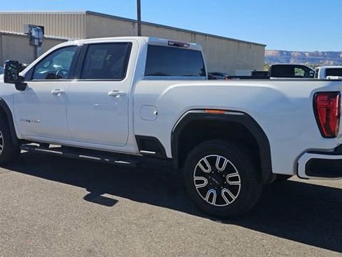Used 2023 GMC Sierra 2500 AT4 w/ Gooseneck/5TH Wheel Package image 6