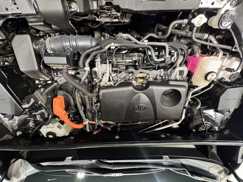 Used 2020 Toyota RAV4 XSE image 32