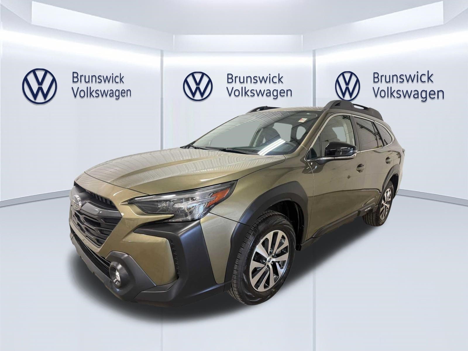 Certified 2024 Subaru Outback Premium w/ Popular Package #1A AWD/4WD image 6