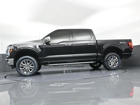Used 2024 Ford F150 Lariat w/ FX4 Off-Road Package AWD/4WD image 31