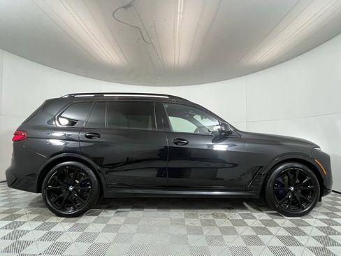 Used 2023 BMW X7 xDrive40i w/ Executive Package image 8
