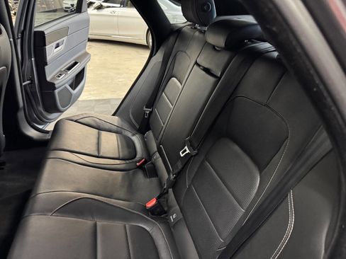 Used 2016 Jaguar XF R-Sport image 45
