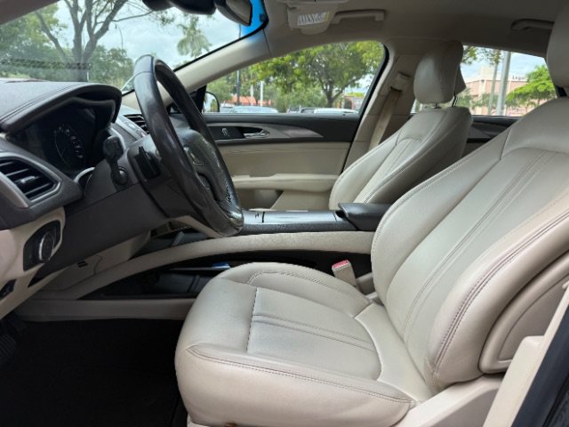 Used 2019 Lincoln MKZ Premiere FWD image 23