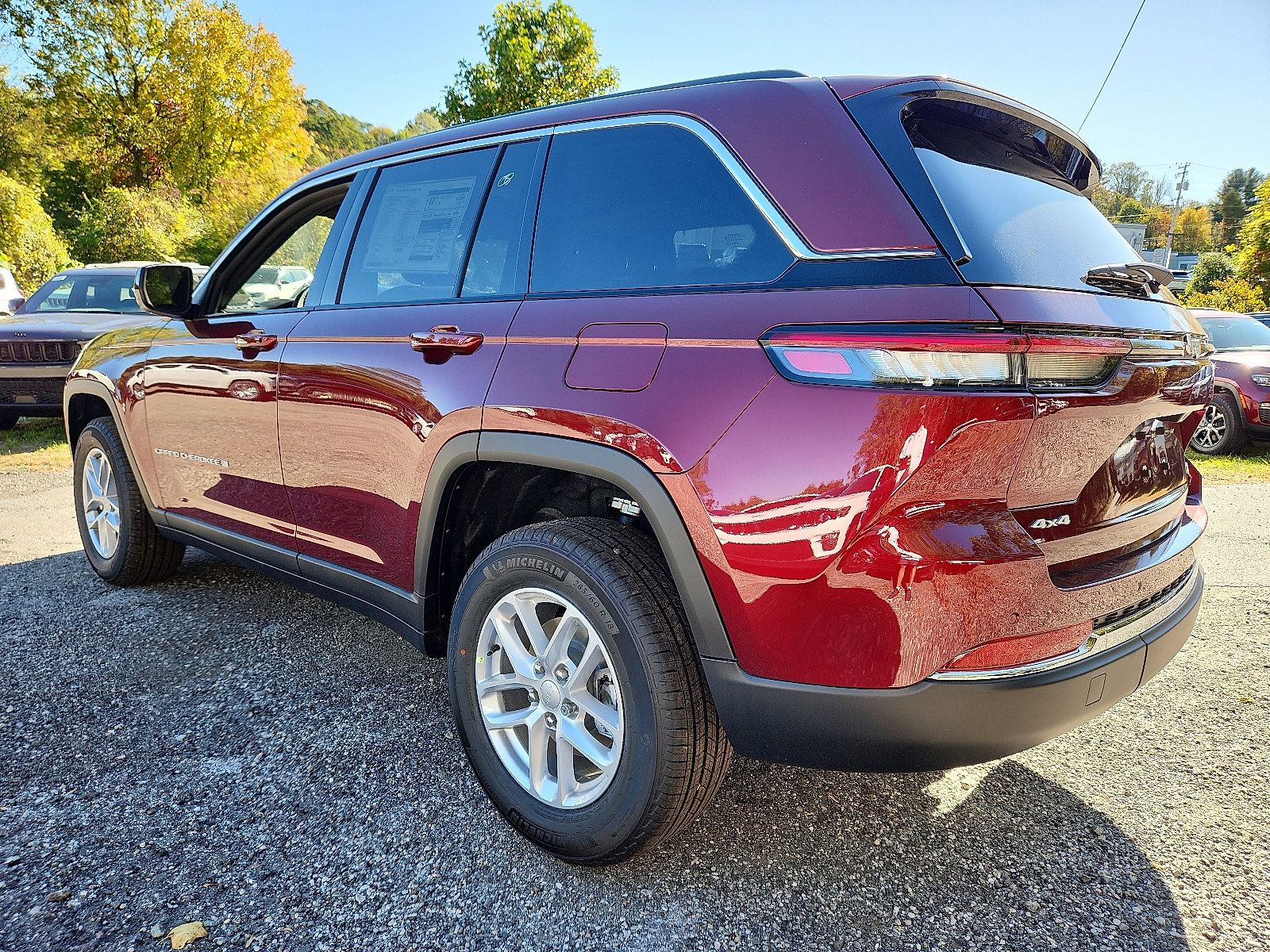 New 2025 Jeep Grand Cherokee Laredo X w/ Luxury Tech Group I AWD/4WD image 3