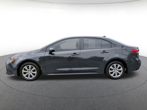 Used 2025 Toyota Corolla LE FWD image 3