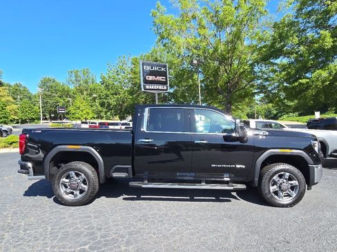 New 2025 GMC Sierra 2500 SLT w/ SLT Premium Package image 2