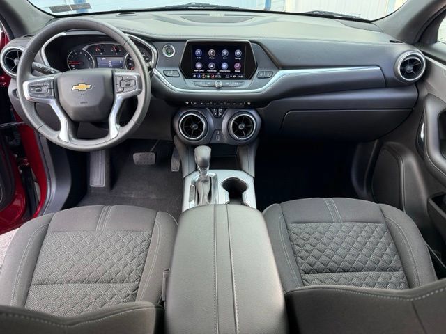 Used 2021 Chevrolet Blazer LT AWD/4WD image 18