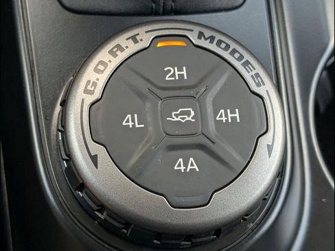 Used 2024 Ford Bronco Badlands AWD/4WD image 12