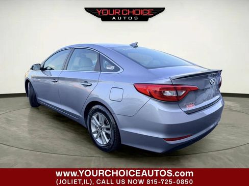 Used 2015 Hyundai Sonata SE w/ Option Group 02 FWD image 3