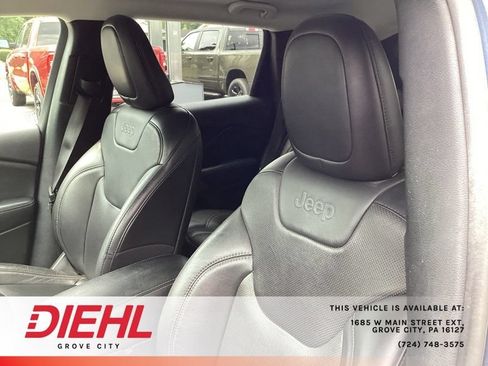Used 2020 Jeep Cherokee Latitude Lux w/ Quick Order Package 26H Lux AWD/4WD image 14