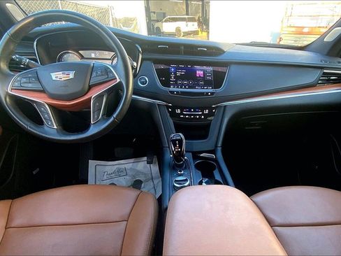 Certified 2024 Cadillac XT5 Premium Luxury image 15