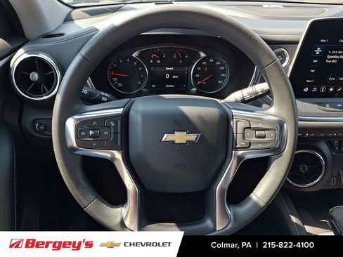 Certified 2024 Chevrolet Blazer LT w/ Convenience Package FWD image 20