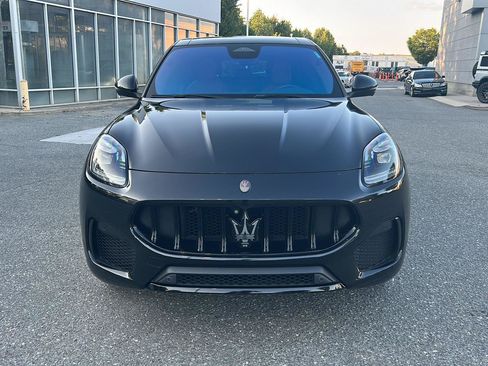 Used 2023 Maserati Grecale Modena AWD/4WD image 8