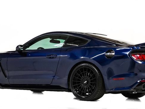 Used 2018 Ford Mustang GT image 4