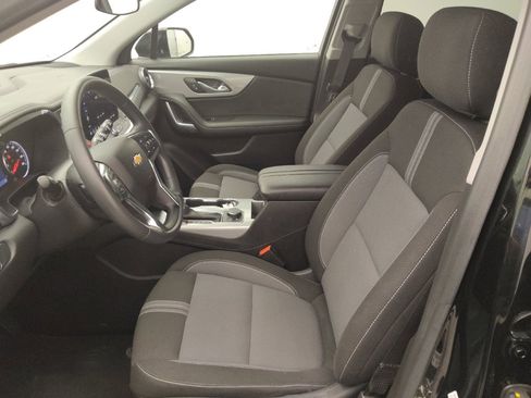 Used 2024 Chevrolet Blazer LT w/ Driver Confidence Package FWD image 17