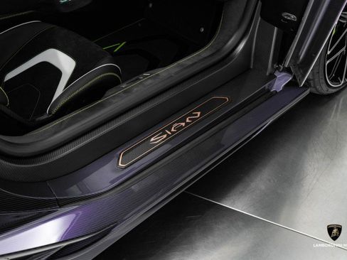 Used 2020 Lamborghini Sian Coupe image 63