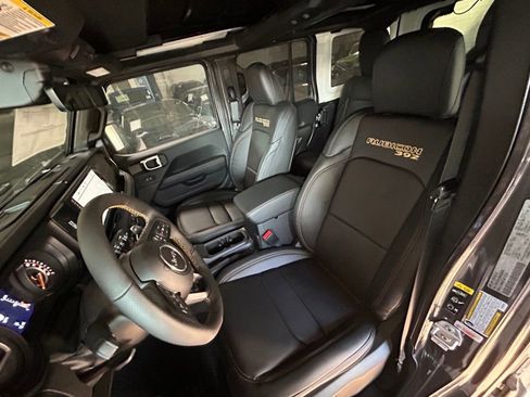 New 2025 Jeep Wrangler Unlimited Rubicon 392 image 32