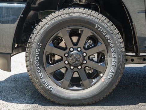 New 2026 RAM 2500 Laramie AWD/4WD image 21