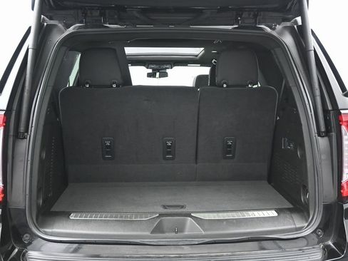 Used 2024 GMC Yukon Denali image 16