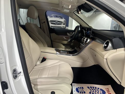 Certified 2022 Mercedes-Benz GLC 300 4MATIC image 30